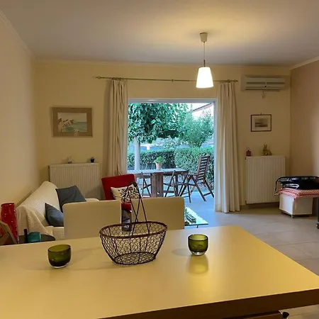 With Gardens Apartment *