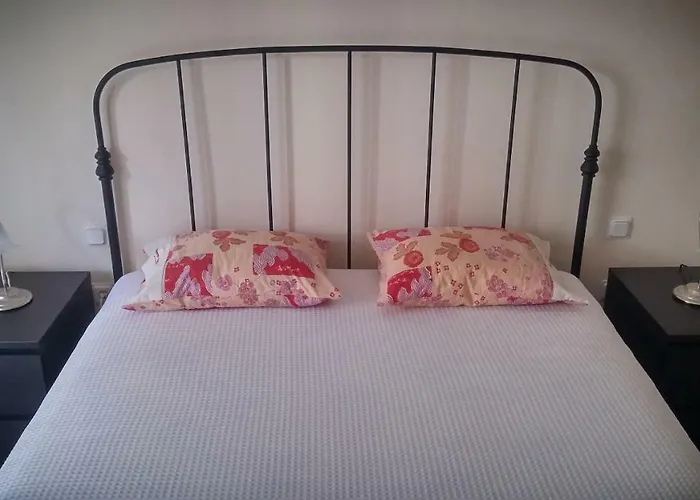 Daire With Gardens *